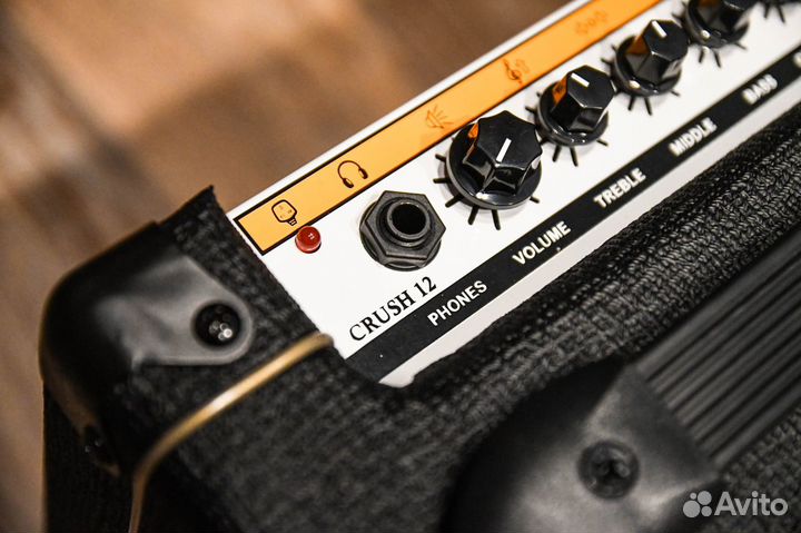 Гитарный комбоусилитель / Комбик + Аксессуары