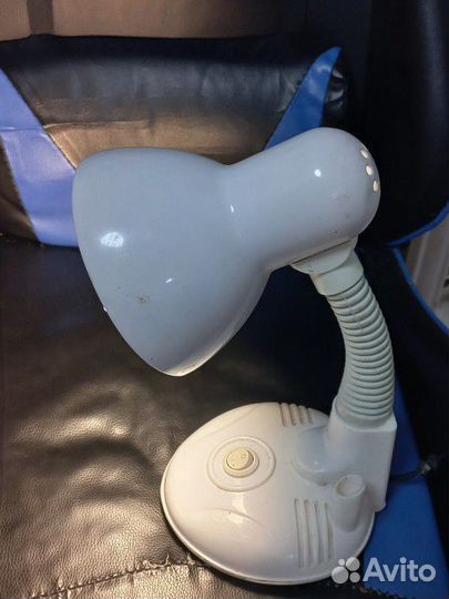 Лампа настольная