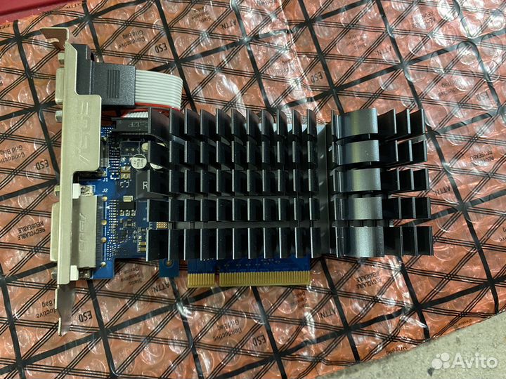 Видеокарта asus GeForce GT 730 Silent