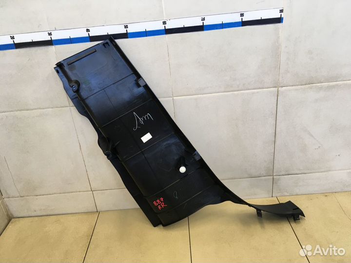 Обшивка стойки Hi Lux 2015