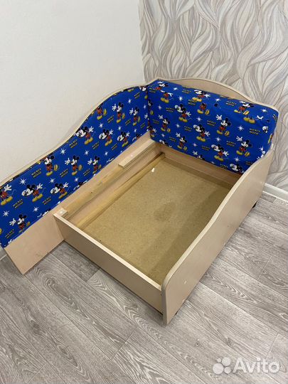 Детский диван