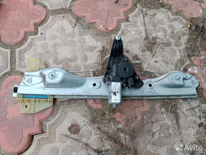 Стеклоподъемник лада х рей передний левый