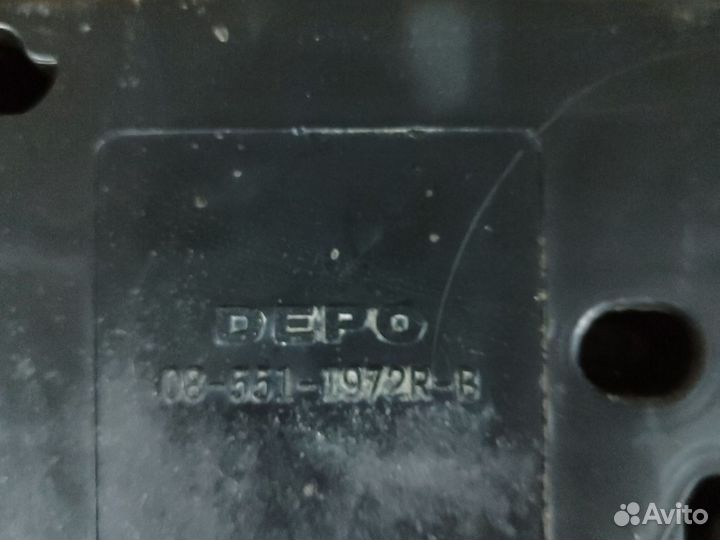 Задний фонарь правый