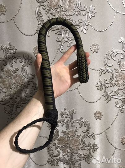 Нагайки волчатки из паракорда и шнура