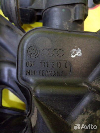 Коллектор впускной передний Audi A3 хетчбек 4 дв