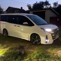 Toyota Noah 2.0 CVT, 2019, 138 000 км