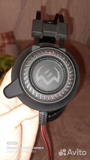 Проводные наушники с микрофоном