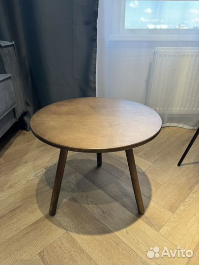 Журнальный столик новый