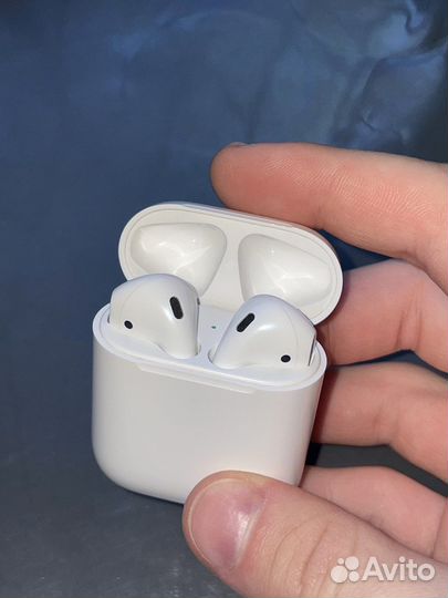 Наушники Apple Airpods 2