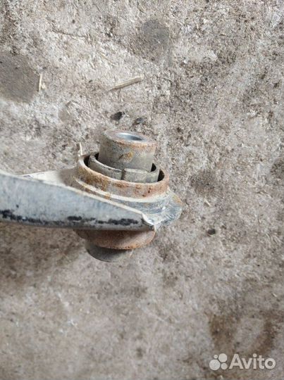 Рычаг подвески верхний передний левый Honda Accord