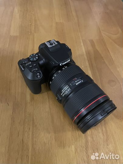 Зеркальный фотоаппарат