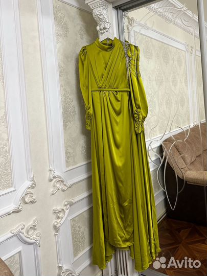 Нарядное платье