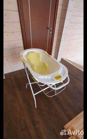 Детская ванночка с подставкой и горкой