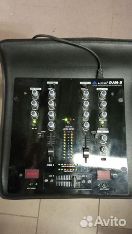 Микшер DJ