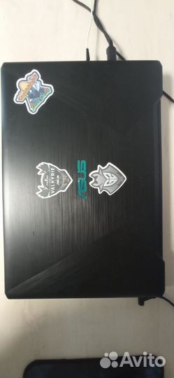 Ноутбук asus