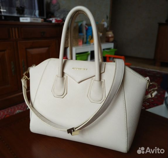 Сумка женская Givenshy. Модель 