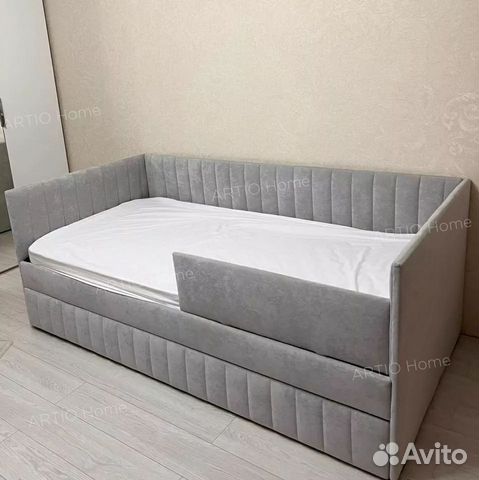 Детская кровать с мягкой спинкой. Кровать �диван объявление продам