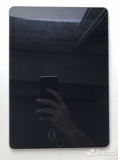 iPad pro 9‘7 128 гб