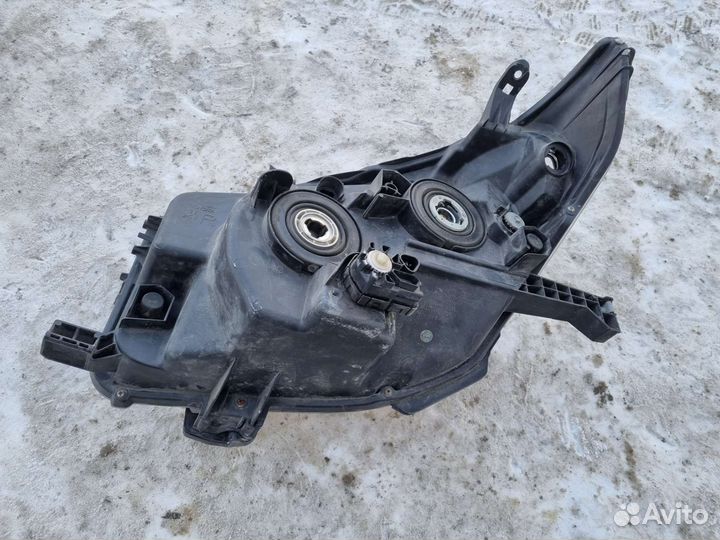 Фара правая Prado 150 Прадо 150