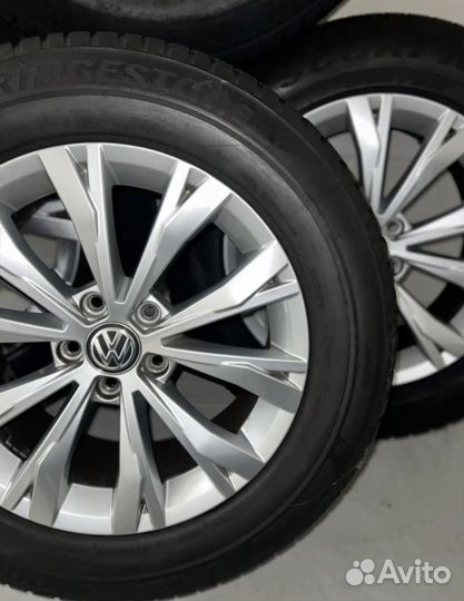 Комплект зимних колес VW Tiguan 215/65/17