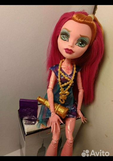 Джи джи гран, Джиджи, Монстер Хай, Кукла