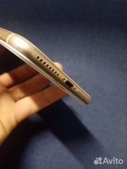 Телефон iPhone 8 plus