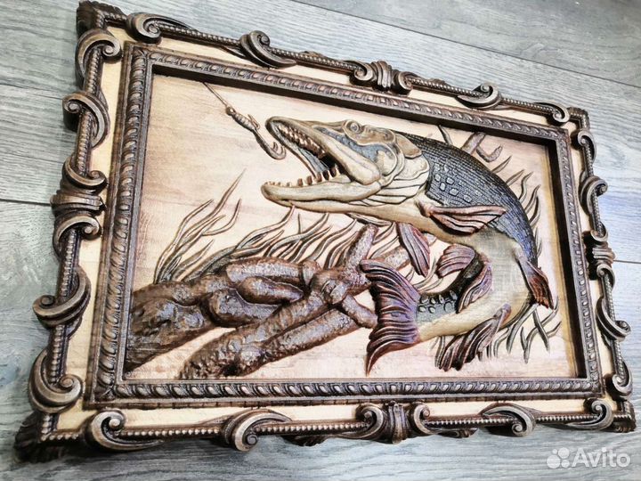 Картина из дерева