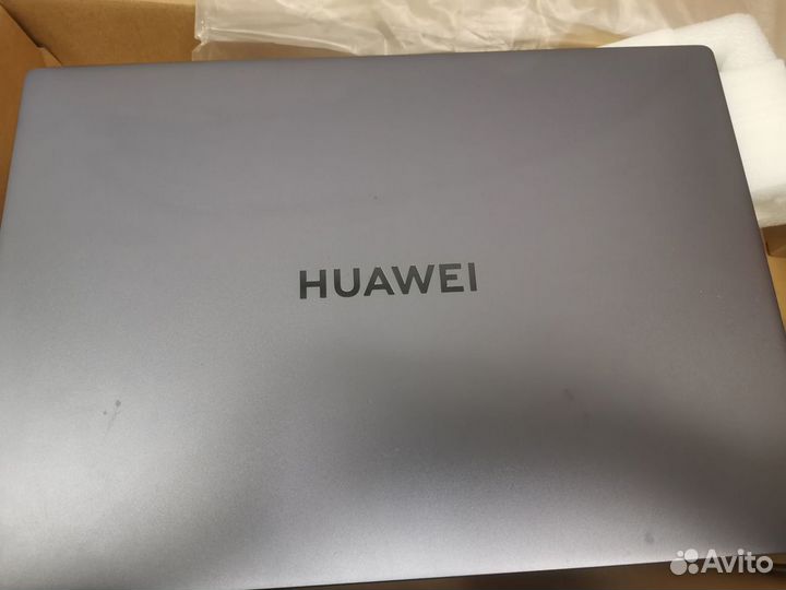 Huawei matebook d 16 512 gb i5