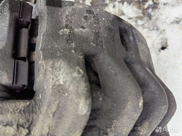 Суппорт передний Ситроен Джампер