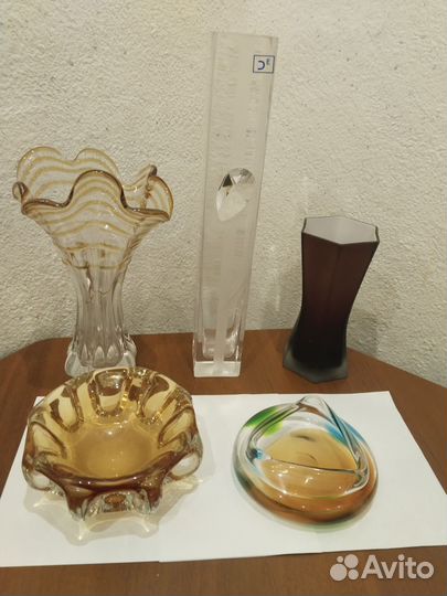 Вазы Конфетница пепельница Богемия цветное стекло