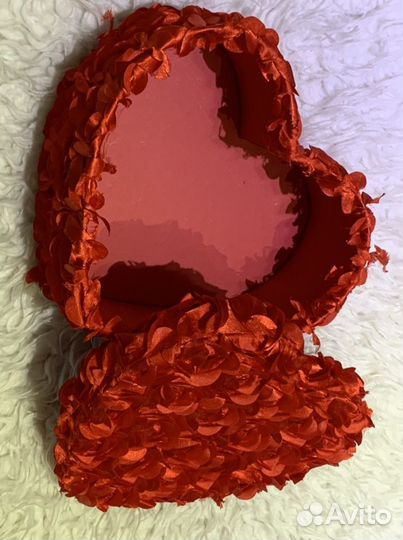 Коробка подарочная сердце