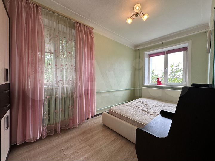 2-к. квартира, 42,1 м², 3/3 эт.
