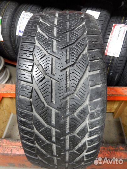 Tigar Winter 235/45 R18