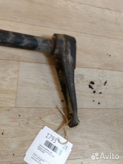 Торсион подвески левый Nissan Urvan E24 TD23 1989