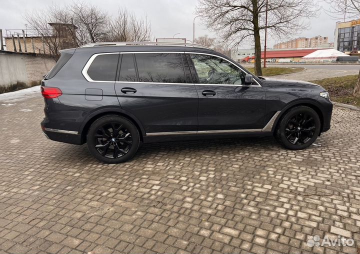 BMW X7 3.0 AT, 2022, 18 500 км
