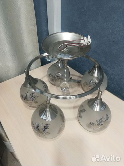 Люстра потолочная