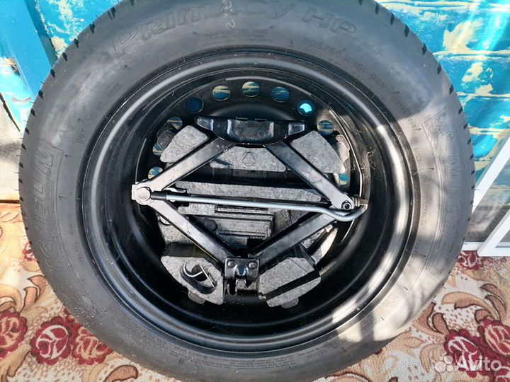 Летняя резина новая на диске размер205/55/16