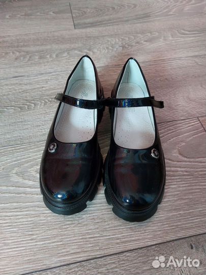 Туфли для девочки 37 размер