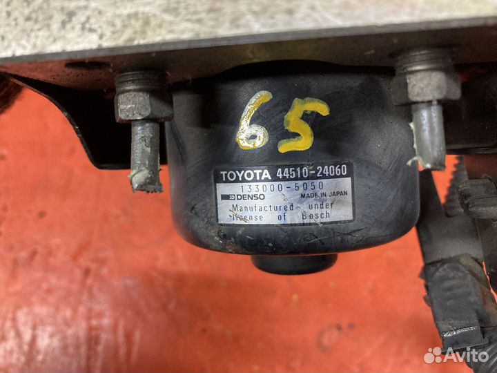 Блок ABS toyota chaser X10