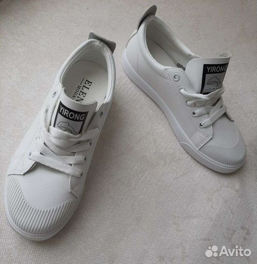 Кеды белые женские новые