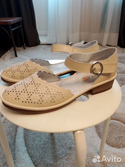 Туфли женские кожа 38