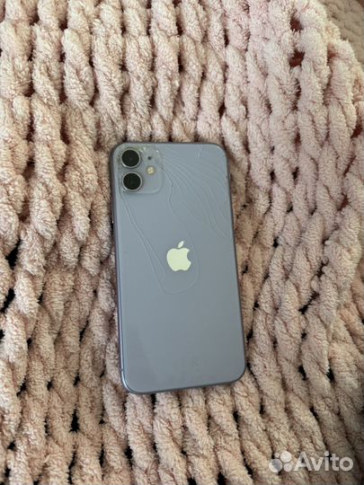 iPhone 11, 64 ГБ