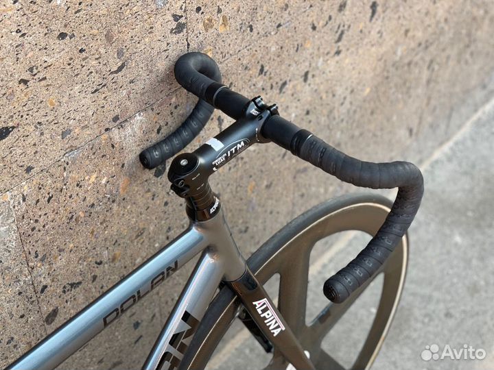 Трековый велосипед Dolan Pre Cursa