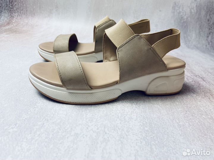 Сандалии 37