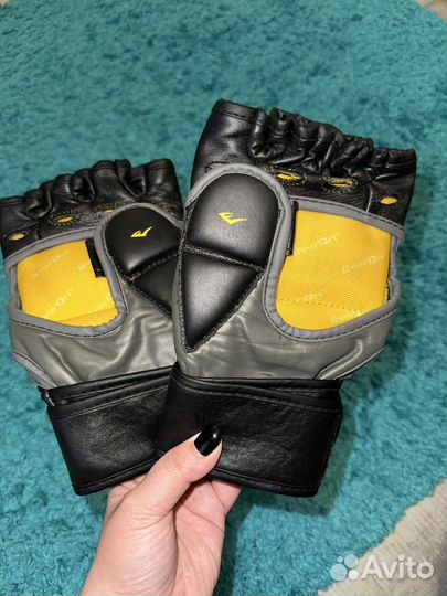 Перчатки Everlast MMA