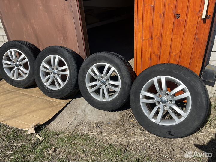 Колеса на Volkswagen Tiguan R17 летние