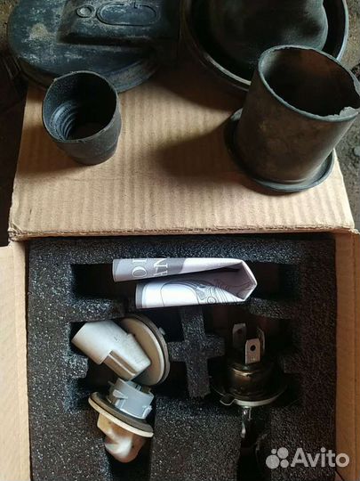 Фары на LADA largus