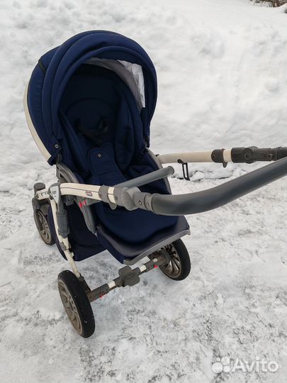 Прогулочная коляска зимняя - осенняя бу