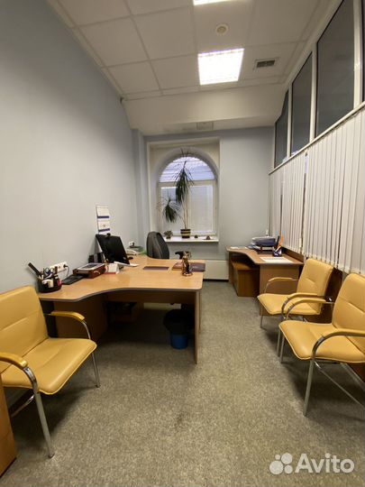 Юрист, иски, отмена приказа, суды, документы