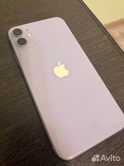 iPhone 11, 64 ГБ